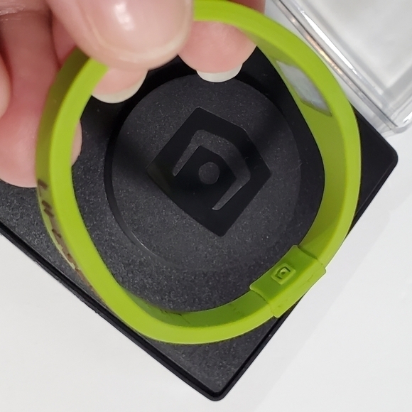 Lifestrength sz XS Army Green Restores body to Natural state - Picture 8 of 10